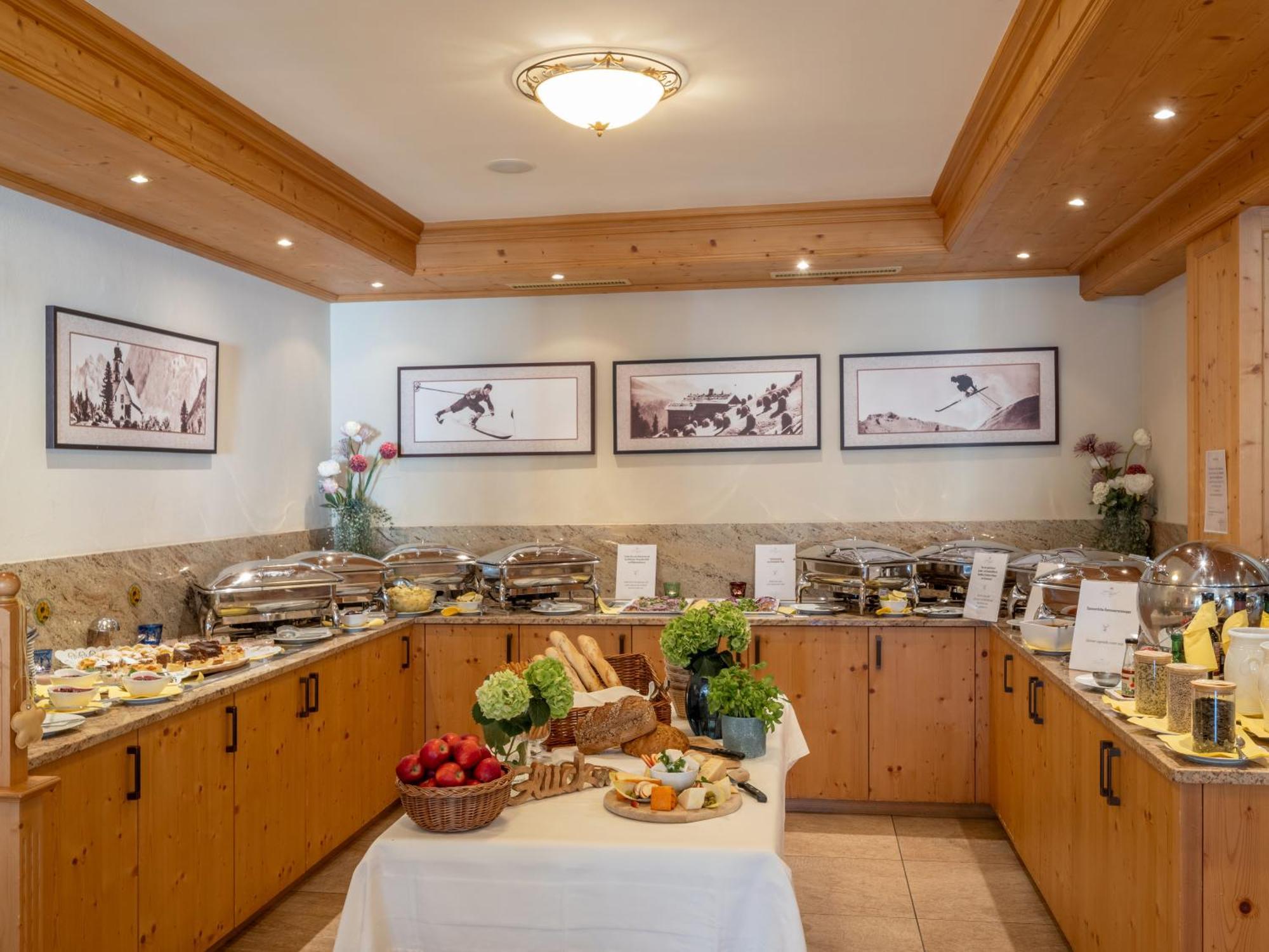 Alpen Glueck Hotel Kirchberger Hof Kirchberg in Tirol Ngoại thất bức ảnh