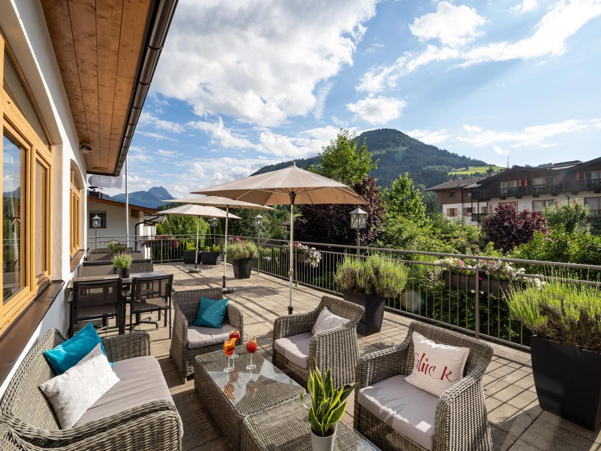 Alpen Glueck Hotel Kirchberger Hof Kirchberg in Tirol Ngoại thất bức ảnh