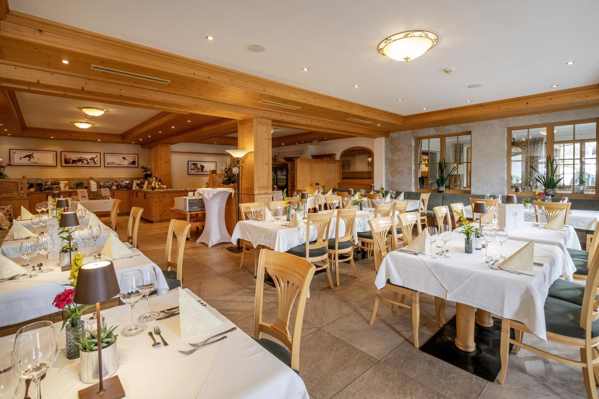 Alpen Glueck Hotel Kirchberger Hof Kirchberg in Tirol Ngoại thất bức ảnh