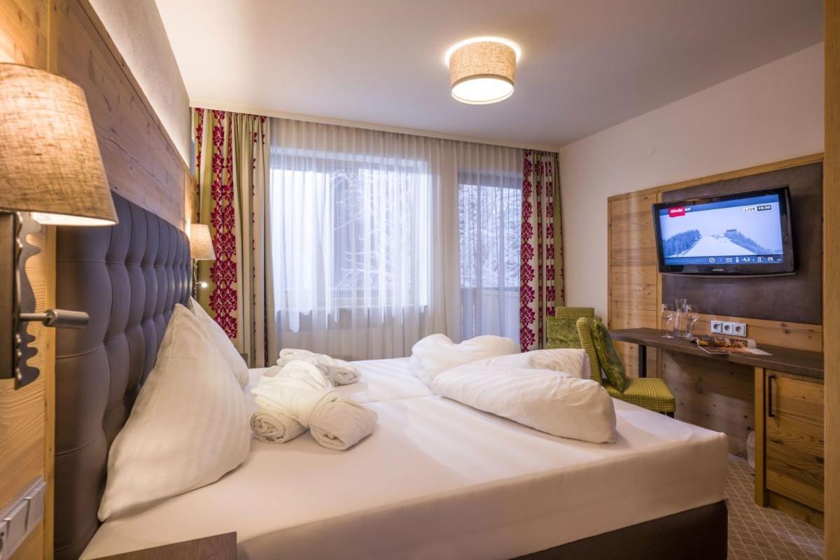 Alpen Glueck Hotel Kirchberger Hof Kirchberg in Tirol Ngoại thất bức ảnh