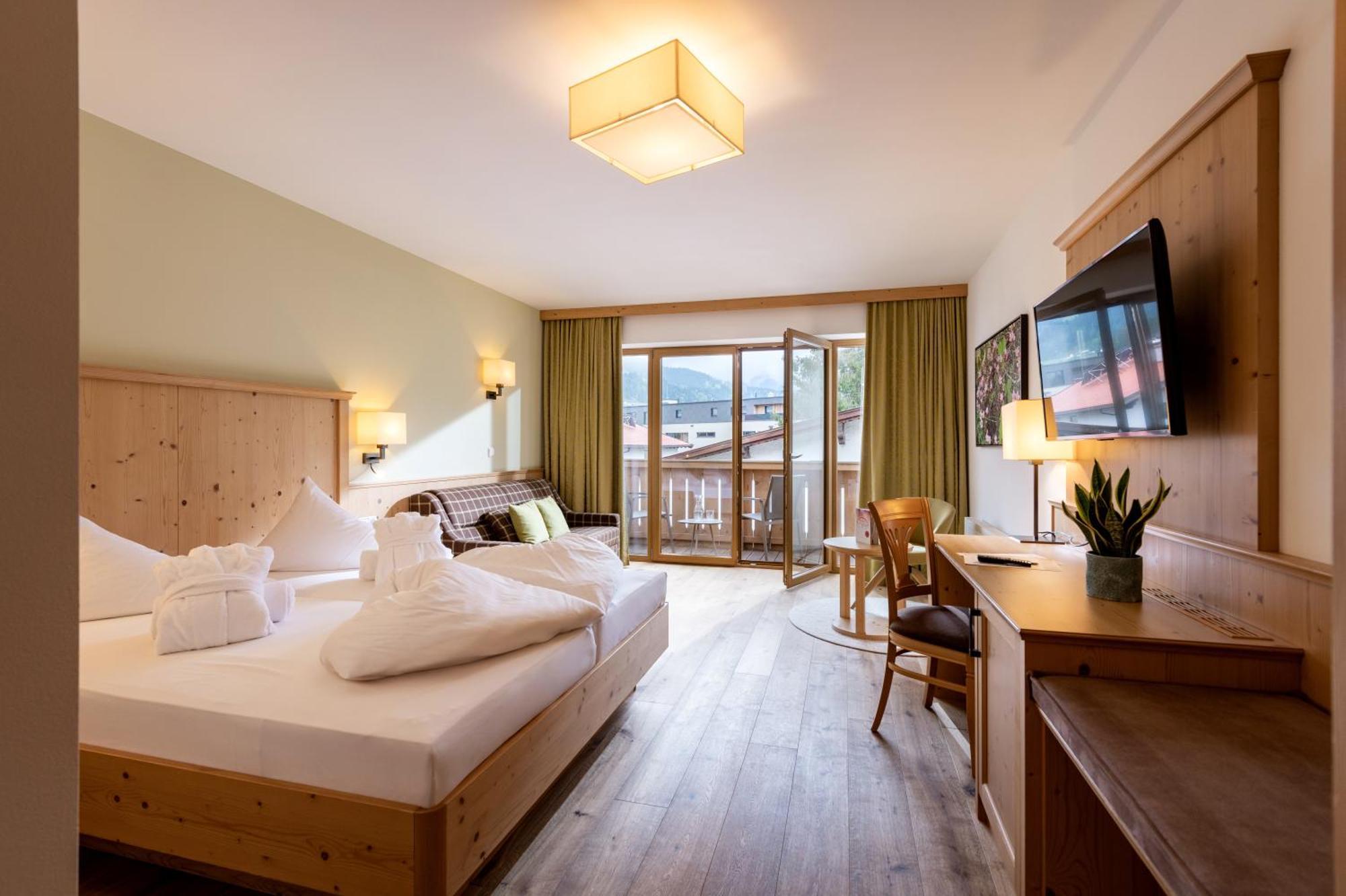 Alpen Glueck Hotel Kirchberger Hof Kirchberg in Tirol Ngoại thất bức ảnh